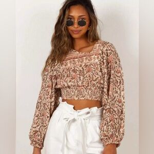 NWT CLEOBELLA Lydia Blouse Top Zinnia Print Cropped Size L Y2K Long Sleeve Tan